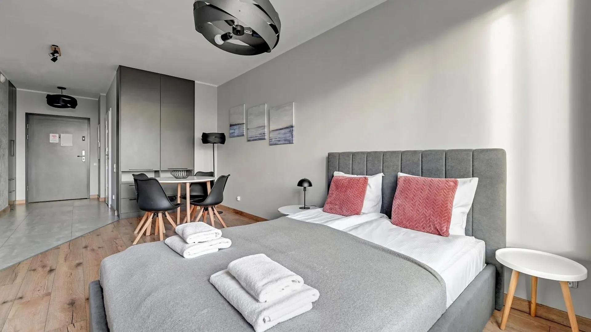Rentplanet - Apartamenty Chlebova Danzig Polen