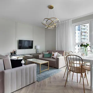 Elite Marine Cztery Oceany Apartment Danzig